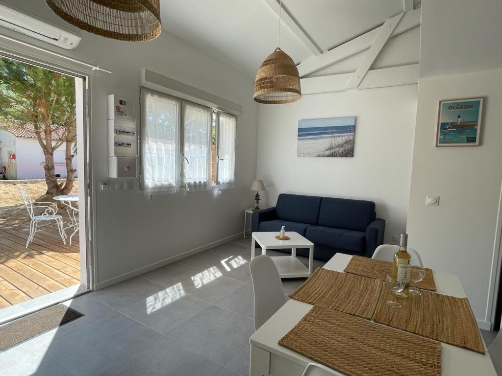 Les Salines Boyardville - Appart'Hotel แซ็ง ปิแอร์ ดิ โอเลรอง ภายนอก รูปภาพ